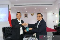 KJRI Jeddah menerbitkan paspor elektronik
