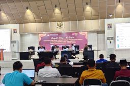 Tahapan rekapitulasi suara Pemilu 2024 di Tangerang dihentikan