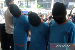 Polres Cianjur ungkap oknum kades sebagai otak pelaku pembakaran mobil caleg