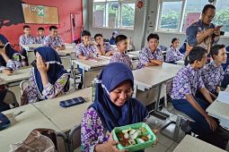 Kabupaten Tangerang menjadi percontohan makan siang gratis