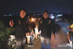 Pemkab Bekasi patroli siskamling antisipasi maraknya aksi kejahatan jalanan