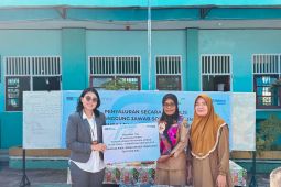 Dukung proses belajar dua SLB, Bandara Pattimura Ambon salurkan bantuan