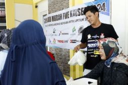 Warga antusias beli sembako murah dari forum wartawan-Bank Kalsel