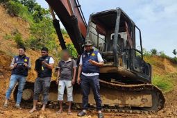 Tim Polda Aceh sita alat berat tambang ilegal