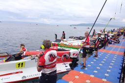 Balapan final F1 Powerboat Danau Toba 2024 dimulai dengan didahului seremoni