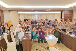 Pemerintah wajibkan sertifikat halal produk usaha 17 Oktober 2024