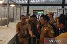 Pedagang di Pasar Klandasan sudah mulai kembali berjualan