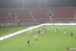 Liga 1 -  Arema ditahan seri oleh Bhayangkara FC