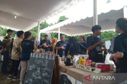 Pemkab Kuningan dan akademisi berdayakan pelaku usaha