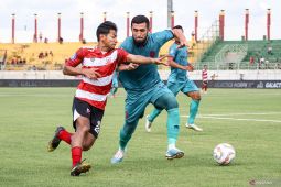 Liga 1 - Madura United tekuk Persita 3-2, diwarnai gol bunuh diri