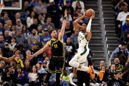NBA: Warriors bekuk Giannis, kalahkan Bucks 125-90