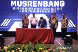 Pemkab Bekasi tutup musrenbang proyeksi tuntaskan isu strategis