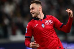 Gelandang Juve Teun Koopmeiners menderita  cedera patah tulang rusuk