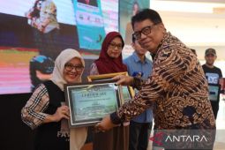 Diskominfo Kaltim raih juara stan terbaik  di Explore Borneo 2024