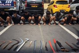 Polisi bekuk sejumlah anggota geng motor aniaya tiga korban dan rampas motor