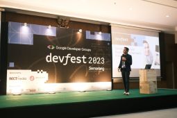 Sektor bisnis pada 2024 diprediksi kian ramai dengan adopsi Gen AI