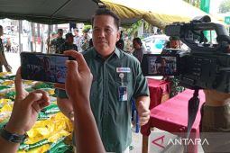 Bulog Samarinda  tahan inflasi salurkan beras ke warga miskin