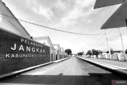 Aktivitas penyeberangan Situbondo-Madura-Lembar tutup sementara
