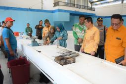 Pasar rakyat sepi, pedagang minta pemda KKU tindak tegas pedagang liar