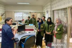 Mahasiswa UPN lakukan kunjungan ke Antara Jatim