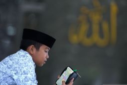 Tadarus Alquran di Masjid