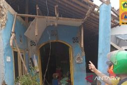 BPBD Bogor: 7 orang mengungsi akibat bencana angin kencang