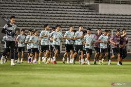 Mari bungkam Vietnam