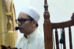 Ustadz Muhammad Rozin anjurkan akrab dengan Al Qur'an saat Ramadhan