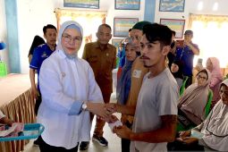 Bupati Bone Bolango: bansos harus adil untuk masyarakat