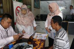 Dekatkan pelayanan, Bapenda Kota Tangerang buka loket pembayaran di Kelurahan