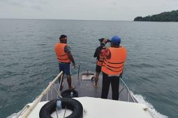 Polairud Polres  Tanimbar bantu cari warga hilang di laut