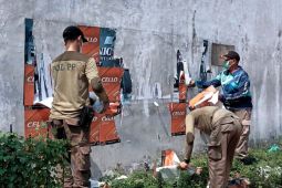 Pemkot Surabaya targetkan 119 pendestrian bersih dari reklame ilegal