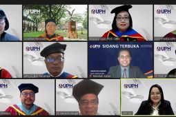 Pendiri Yayasan Aya Sophia berhasil raih gelar doktor