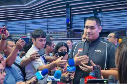 Menpora sayangkan kondisi rumput stadion GBK saat Kualifikasi PD 2026