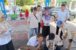 Disperindag Ternate awasi UTTP pompa ukur BBM jelang Idul Fitri 1445 Hijriah