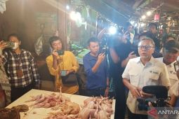 Mendag cek harga bahan pokok di Pasar Tambun Bekasi