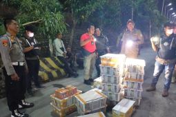 Petugas gabungan gagalkan penyelundupan ribuan ekor burung ilegal