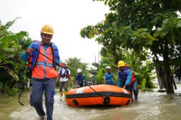 PLN urges customers secure electricity in midst of extreme weather