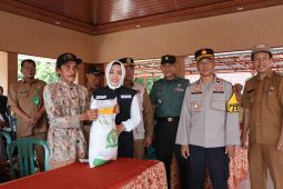 Pemkab Mojokerto salurkan bantuan beras CPP gelombang II di 10 desa