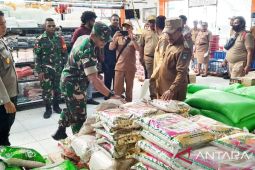 Pemkab Teluk Wondama jamin ketersediaan sembako jelang Idul Fitri