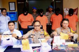 Kriminal, politik dan hukum  kemarin dari penyitaan ekstasi hingga residivis.