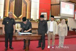 Pemprov Kalbar membahas Perda perubahan rencana tata ruang