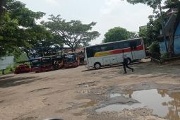Terminal Mandala Lebak masih sepi penumpang mudik Lebaran