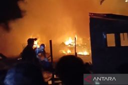 "Sijago Merah" hanguskan tiga rumah di Sei Sarap Tanjung Balai