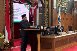 Sembilan fraksi DPRD Jambi soroti proyek "multiyear" dan batu bara dalam rapat paripurna