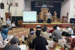 Berbaur dengan WNI, warga non-muslim Jepang ikuti kajian Islam dan buka bersama