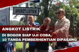 Angkot listrik di Bogor siap uji coba, 10 tanda pemberhentian dipasang