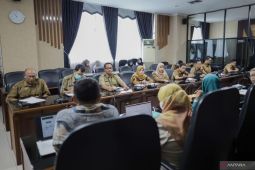 Komisi II DPRD Kalsel harapkan tiga raperda segera selesai