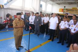 Kapal feri mudik gratis warga Pulau Raas