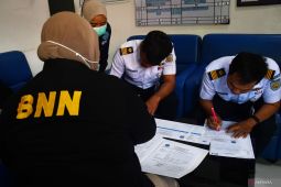 Pemeriksaan narkoba pada masinis dan petugas KAI